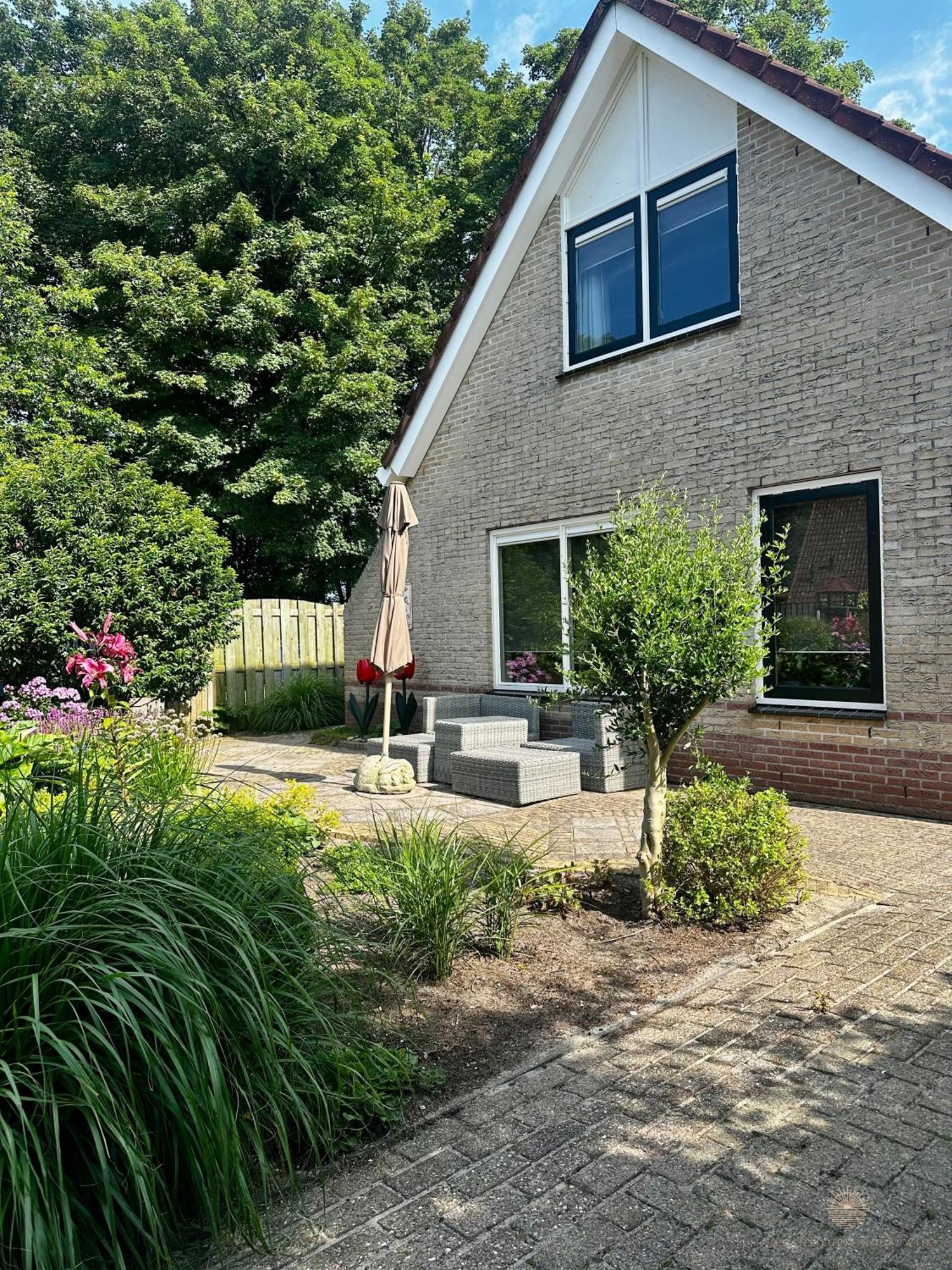 - Tulipa - Vakantiehuis nabij de bloembollenvelden, het meer en strand Noordwijkerhout Buitenkant foto